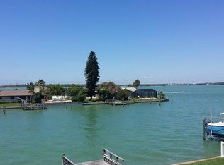 730 123rd Ave, Treasure Island, FL 33706