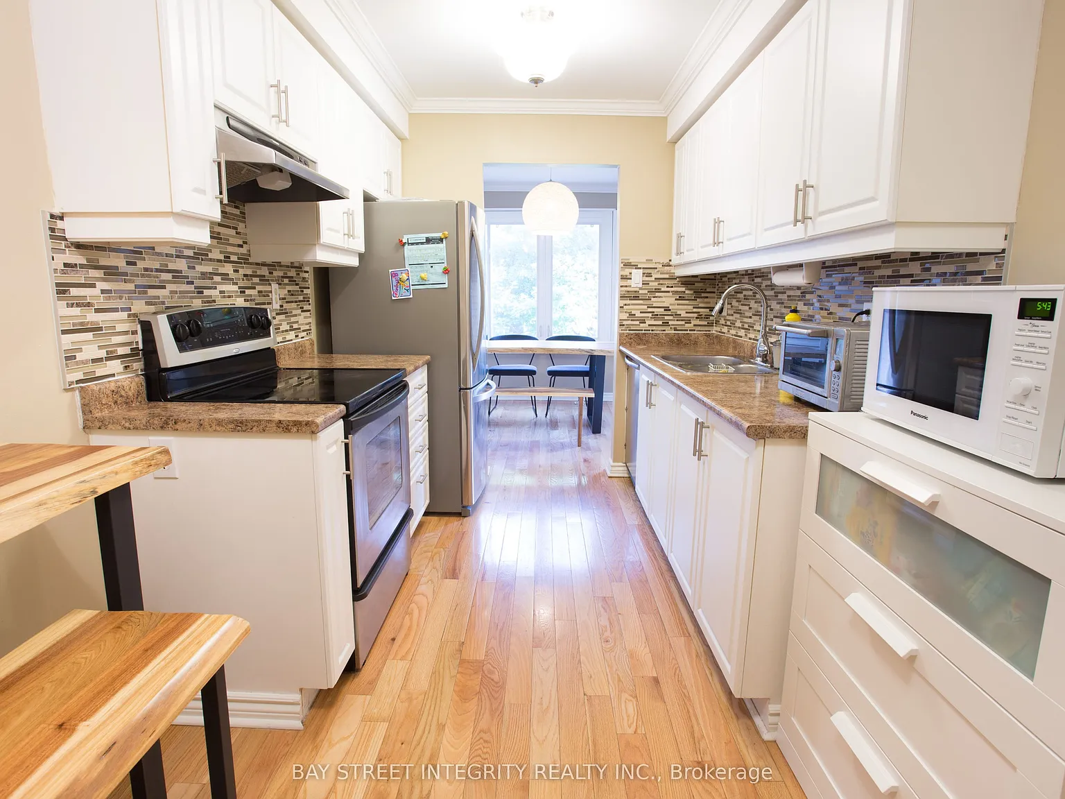 3 bed, $3,100 — Photo 4