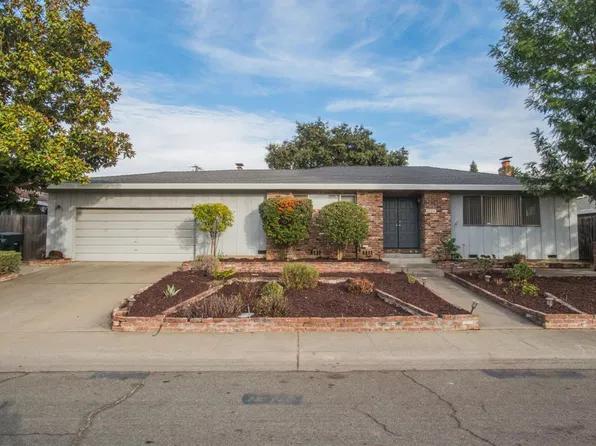 1124 Fay Cir, Sacramento, CA 95831