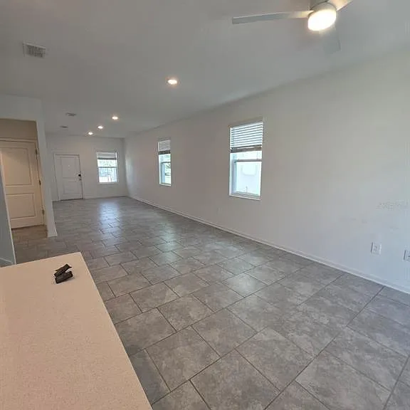 3330 Laurent Loop #3330 — Photo 20