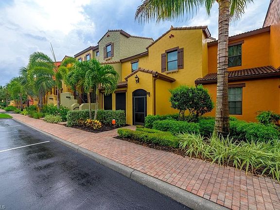 4th image of 9067 Capistrano St N #45-6