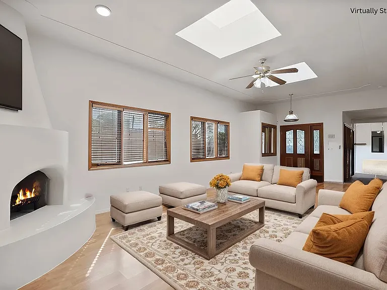 2616 Don Pedro NW — Photo 5