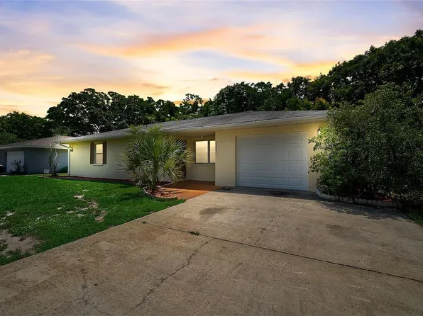 5805 3rd Ave W, Bradenton, FL 34209