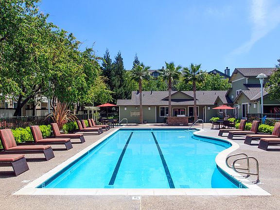 4th image of 24080 Amador Vlg Cir #1577449