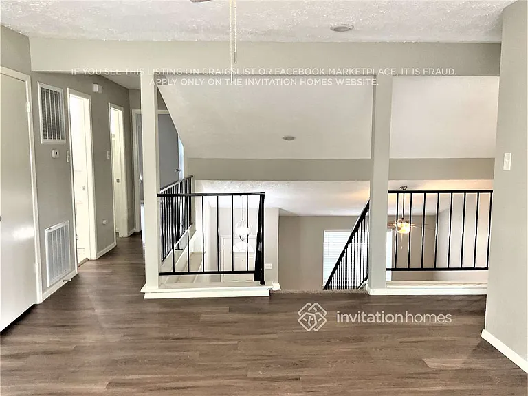 2326 Meade Ct — Photo 9