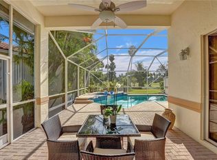 532 W Palm Aire Dr, Pompano Beach, FL 33069