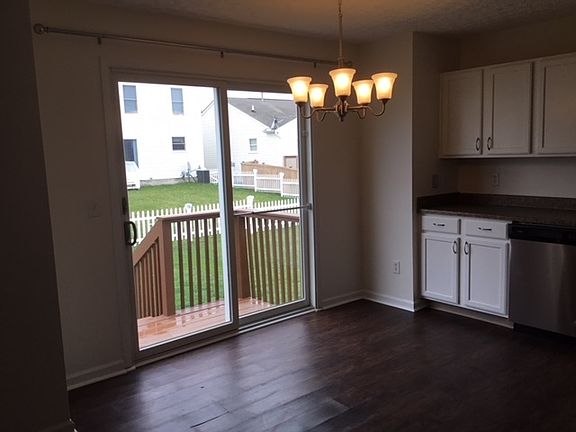 4th image of 5514 Crenton Dr