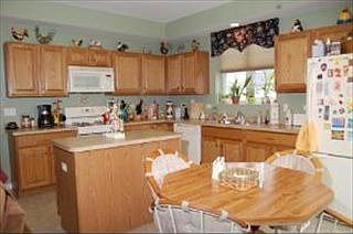 3rd image of 12561 Wedgemere Dr