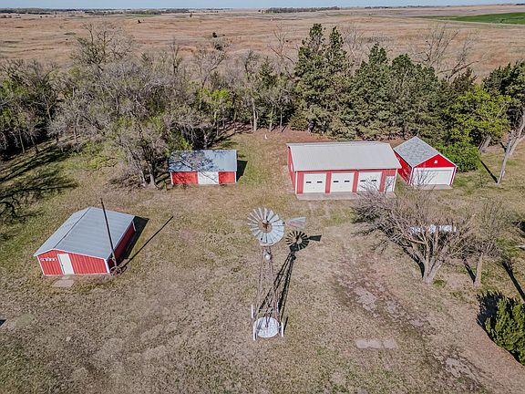 2nd image of 53015 Highway 2