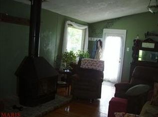 3243 Douglas Rd, Florissant, MO 63034