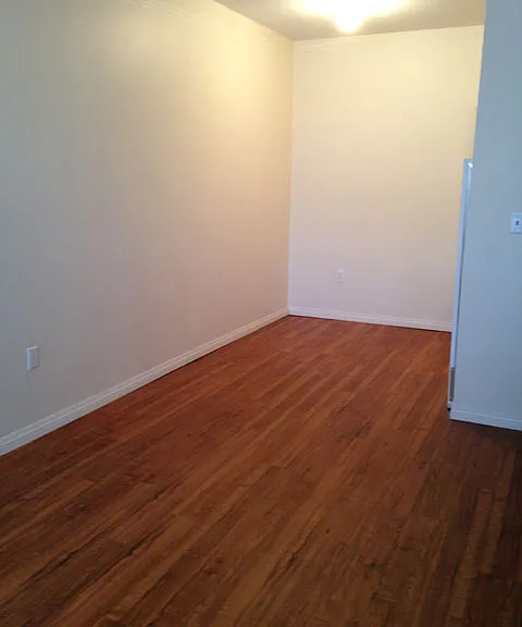 900 Fairview Rd #27 — Photo 9
