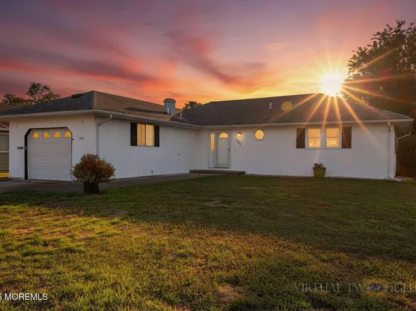 593 Jamaica Boulevard, Toms River, NJ 08757