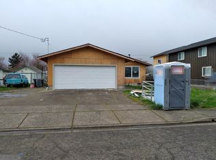 342 37th St, Springfield, OR 97478