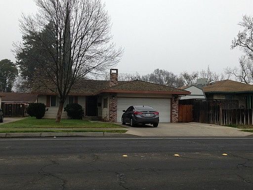 2nd image of 259 E Main St