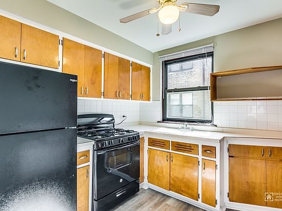 Seperate Kitchen