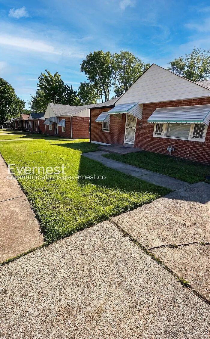 2 bed, 2.0 bath, 850 sqft, $1,095 — Photo 4