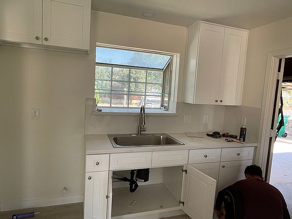 5th image of 21519 Banner St
