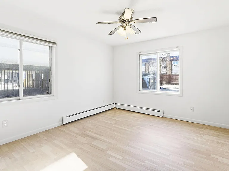 2740 Pleasant Ave #204 — Photo 10