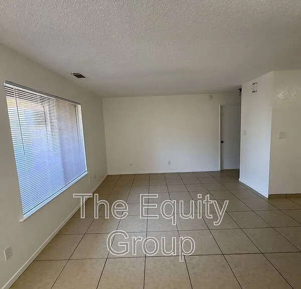 2023 S Tracy Ct — Photo 3