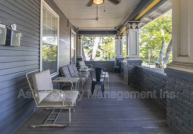 602 Caswell Ave #3 — Photo 21