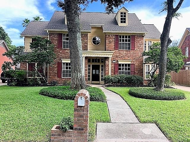 1st image of 4006 Haven Pines Dr