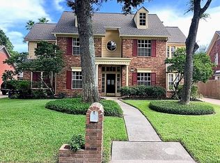 4006 Haven Pines Dr, Kingwood, TX 77345