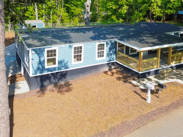 102 Lakeside Dr, Eatonton, GA 31024
