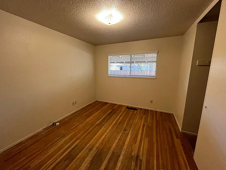 Anderson 1403-1405 — Photo 9