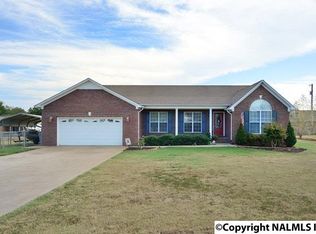 70 Blue Heron Dr, Killen, AL 35645