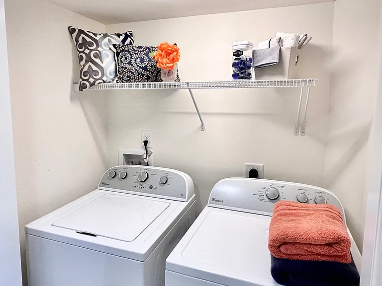 Aspen Apartments — Photo 9
