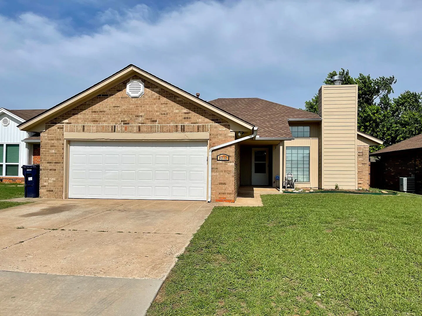 Wonderful 3 Bedroom Home For Rent In Ne Moore !! — Photo 1