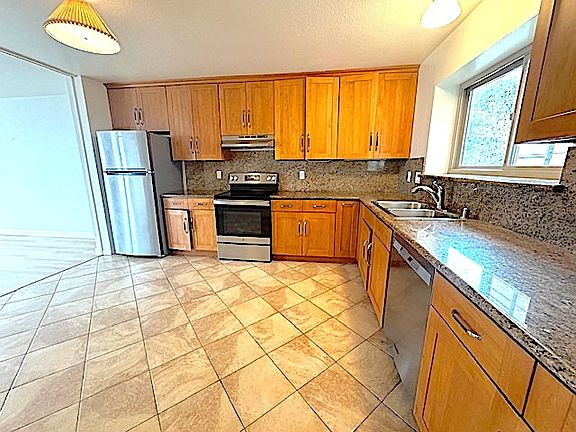4th image of 1270 42nd Ave #1268