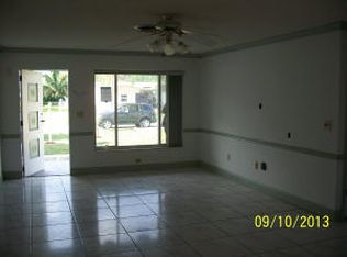 3592 Brooklyn Ln, Lake Worth, FL 33461