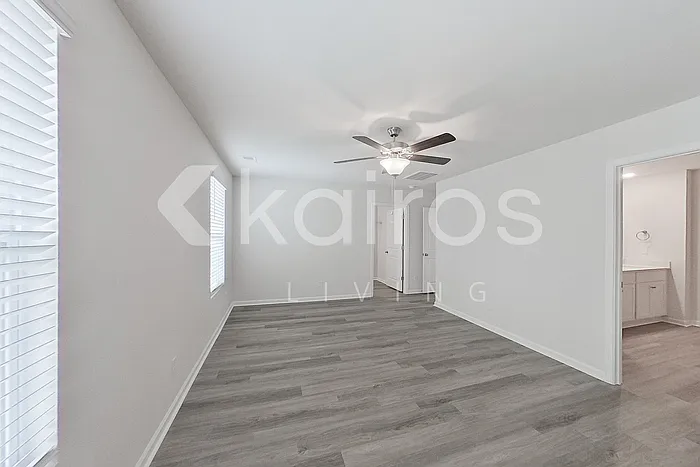 134 Inez Ave — Photo 17