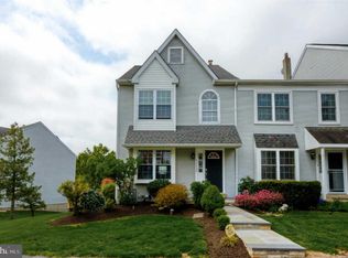 1112 Cathedral Ln, Norristown, PA 19403