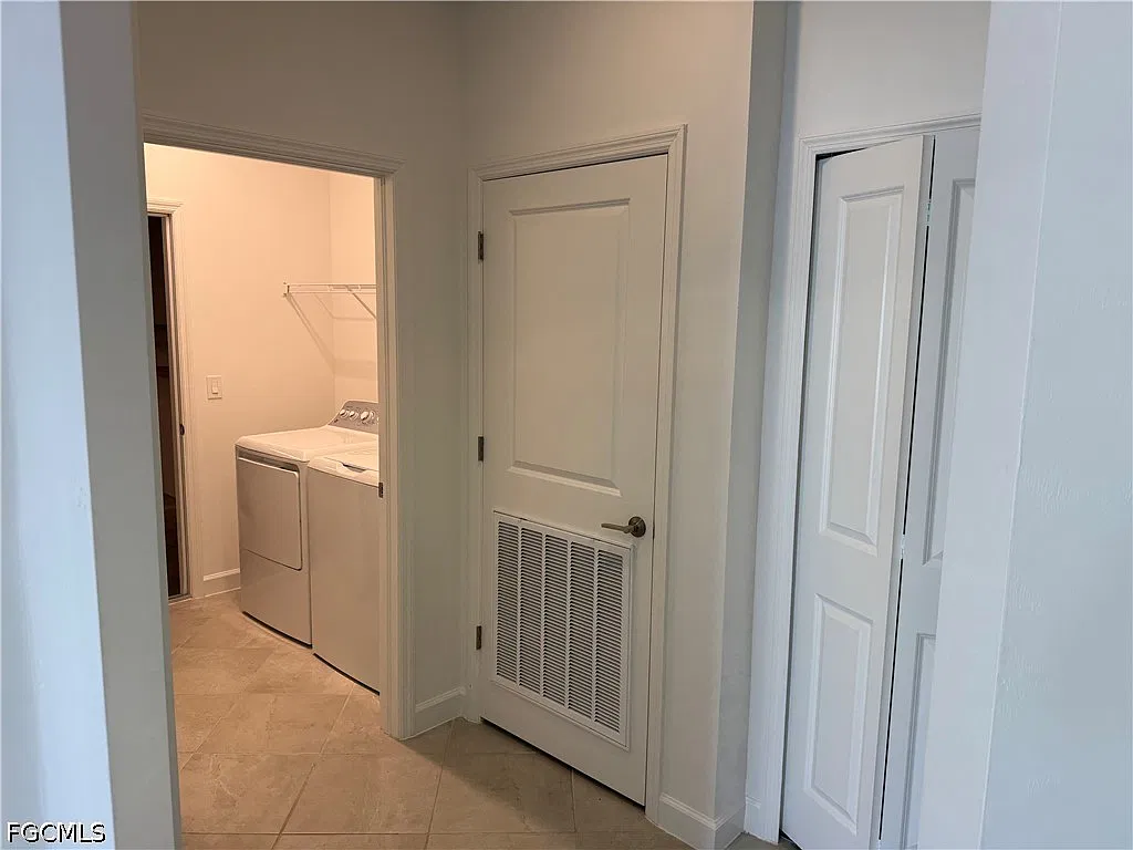 2 bed, 2.0 bath, 1564 sqft, $1,895 — Photo 4