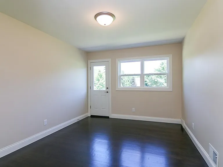 410 Rushmore Ln #1 — Photo 13