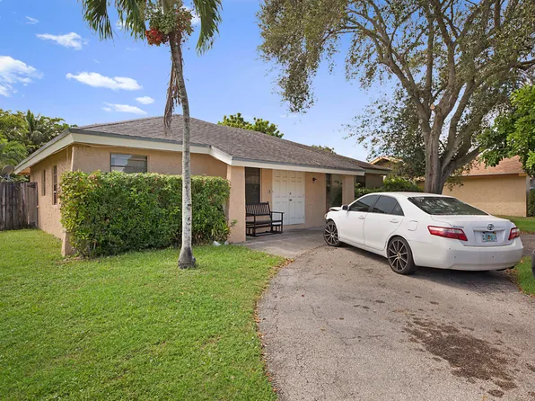 1204 SW 74th Avenue, North Lauderdale, FL 33068