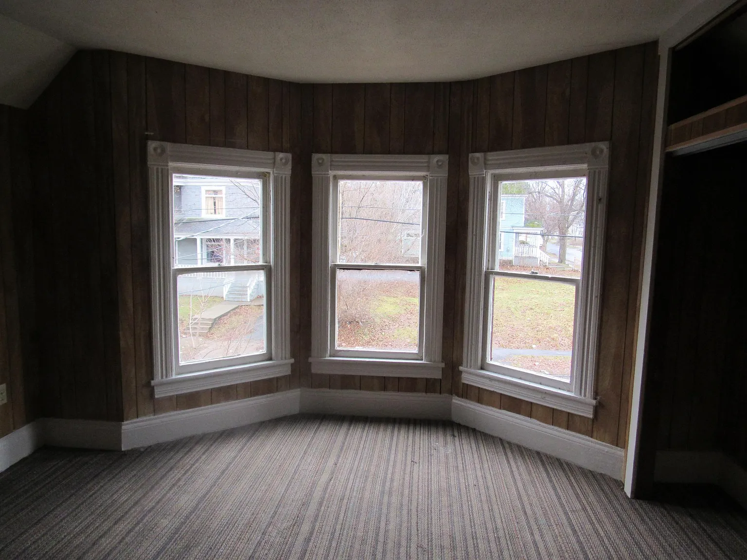 4 bed, 1500 sqft, $1,600 — Photo 4