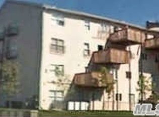 1 Radomsk Way, Monroe, NY 10950