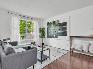 119 Cedar St S #7, Kitchener, ON N2G3L6