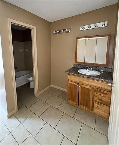 2537 English Colony Dr — Photo 9