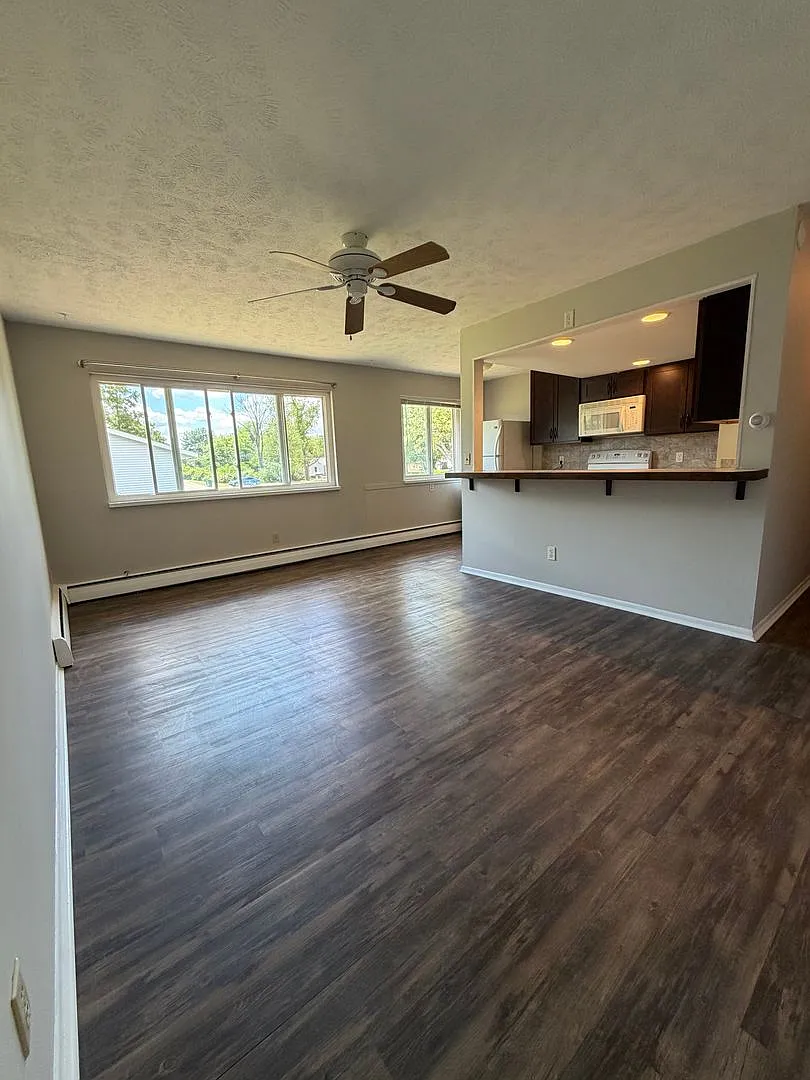 6438-6692 Martinie Dr — Photo 3