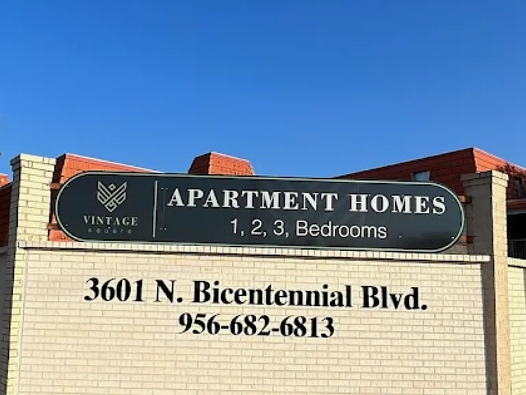 Vintage Square Apartments, McAllen, TX — Photo 29