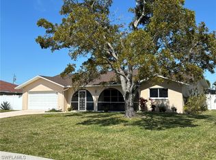 401 SW 39th Ter, Cape Coral, FL 33914