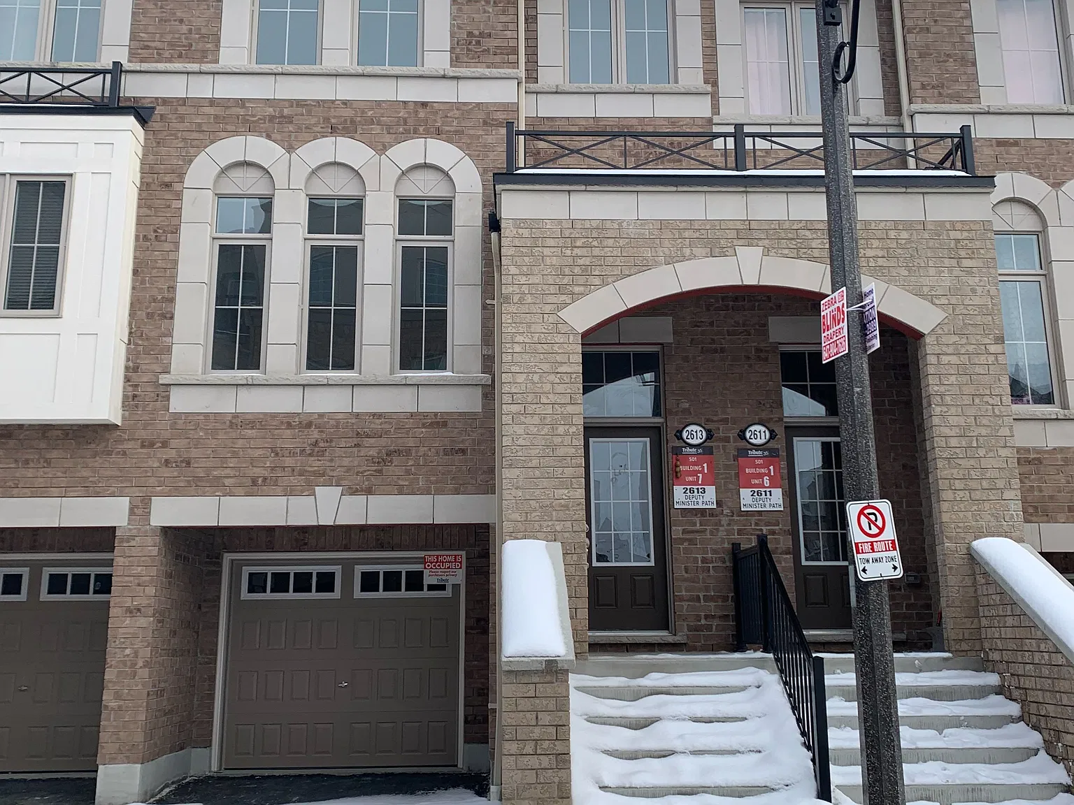 3 bed, $2,700 — Photo 2