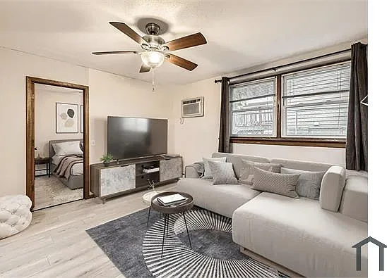 3 bed, 1150 sqft, $1,800 — Photo 4