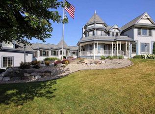 6921 Breunig Rd, Mazomanie, WI 53560