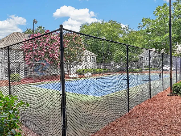 307 Hollyfax Cir — Photo 2