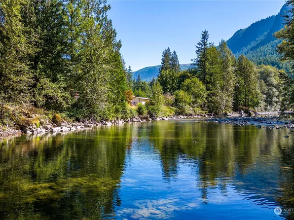43829 SE 78th Street, Snoqualmie, WA 98065